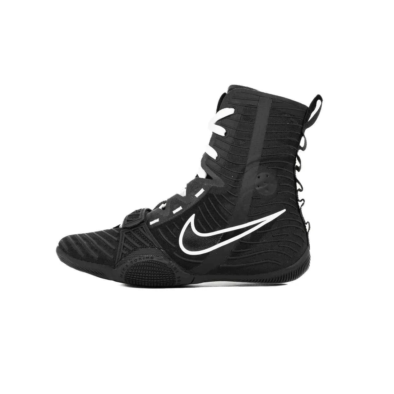 Nike Hyperko 2 professional boxing shoes in black with white laces and white Nike Swoosh, featuring a split-sole design and midfoot strap.