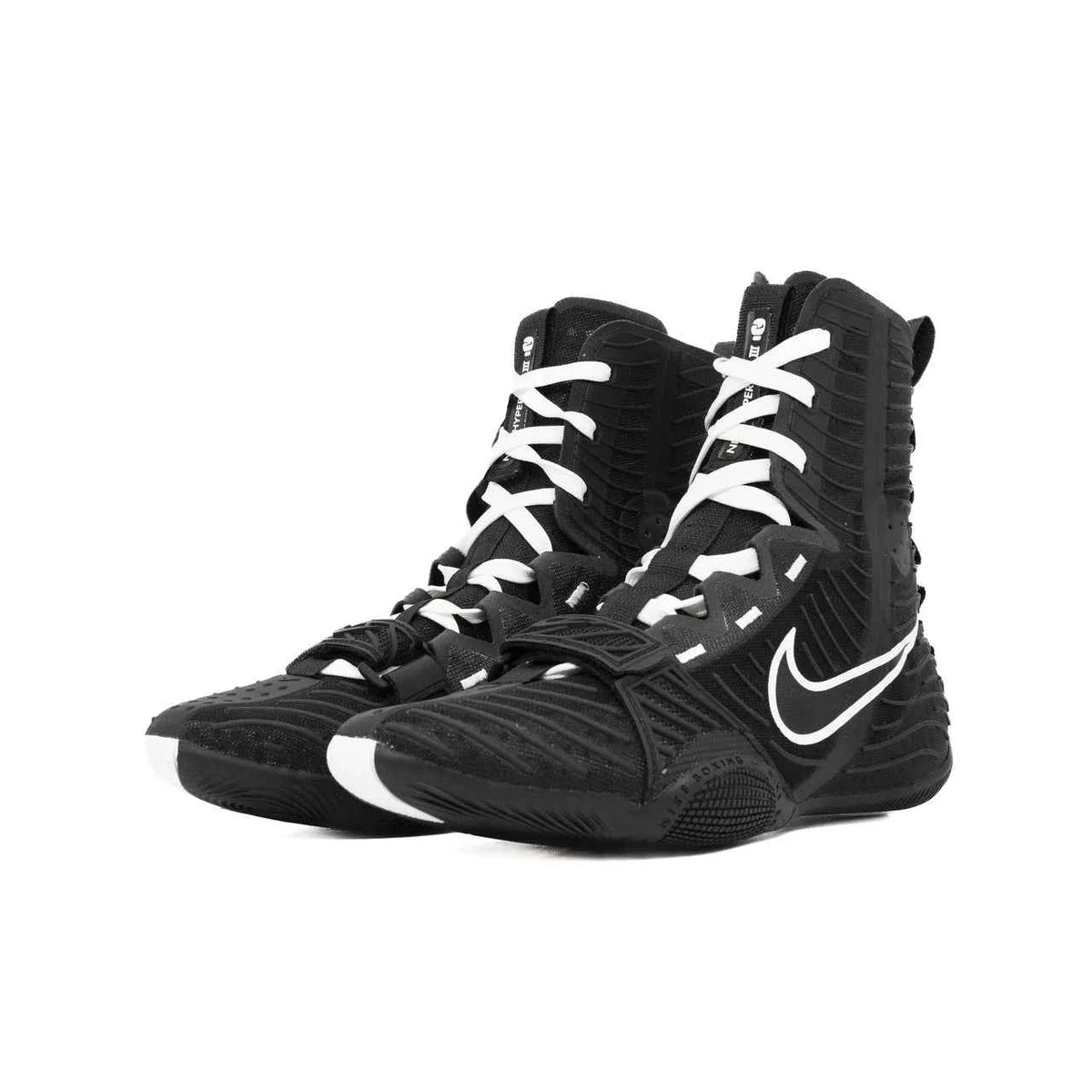Nike Hyperko 2 professional boxing shoes in black with white laces and white Nike Swoosh, featuring a split-sole design and midfoot strap.