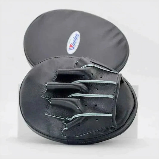 Winning CM-20 curved focus mitts in all black leather