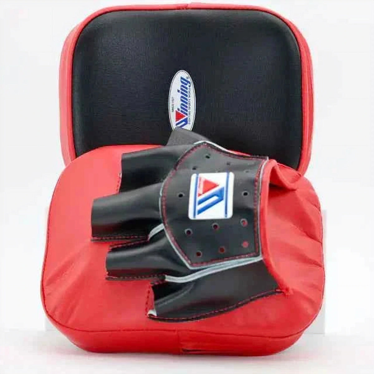 Winning CM-10 curved focus mitts in red and black leather